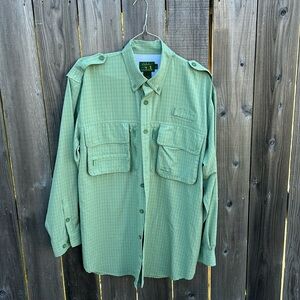 Cabela's Men's Long-sleeved Button down Green Fishing Shirt Large